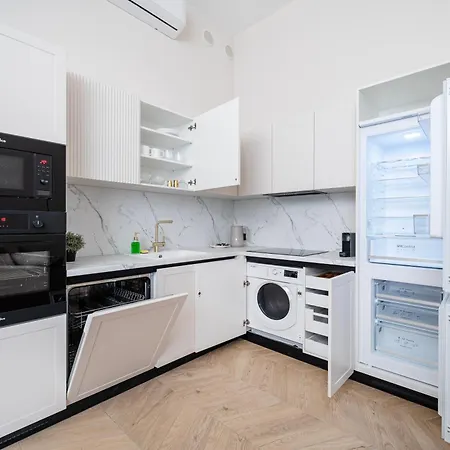 Lejlighed Downtown - 41m2, Location - By Rentujemy Łódź