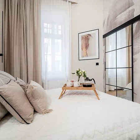 Apartament Downtown - 41m2, Location - By Rentujemy *